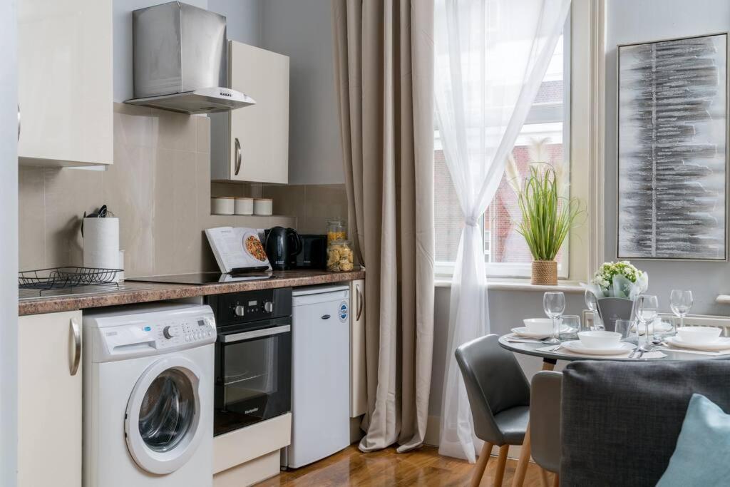 Cozy 1 Bed For 4 Paddington Leilighet London Eksteriør bilde