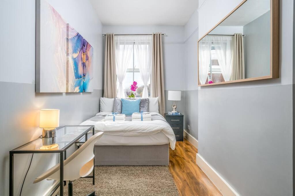 Cozy 1 Bed For 4 Paddington Leilighet London Eksteriør bilde